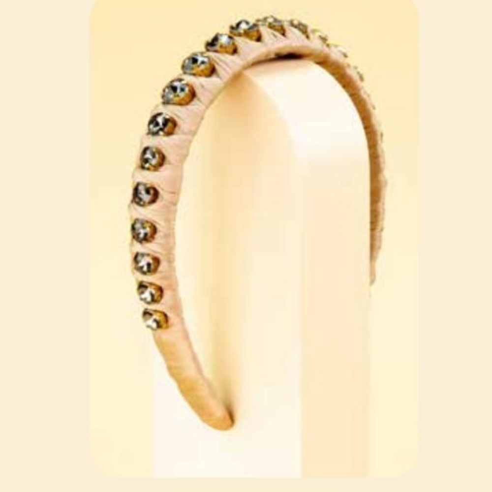 Powder taupe suri headband w/chunky faceted beads – NWT